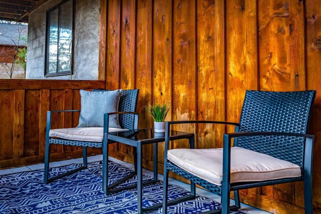 The Family Stone Luxe Cabin Sleeps 12 Hot Tub Dogfriendly Dollywood Pigeon Forge Exterior foto